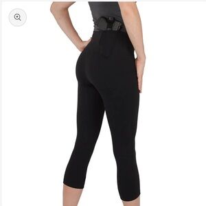 Undertech Womens Concealed Carry Cropped Length Leggings - Medium - Right Hand